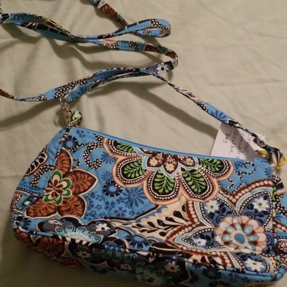 Vera Bradley cross body bag, like new